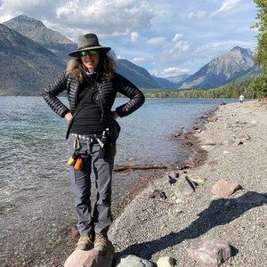 Meet your Posher, Nancy